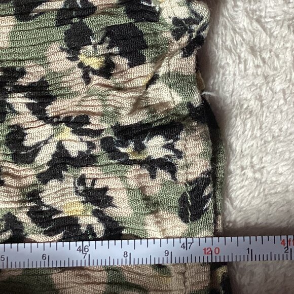 Woman Within: Sleeveless Smocked Camo Dress, Ruching For Comfort, Size 3X - Picture 9 of 9